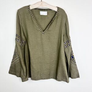 Piper by Townsen Green Bell Sleeve Embroidered V-Neck Top Anthropologie Medium
